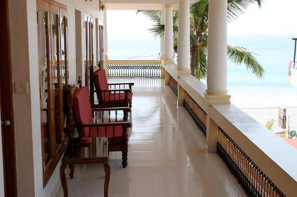 Beach Florra Inn Kovalam Exterior foto